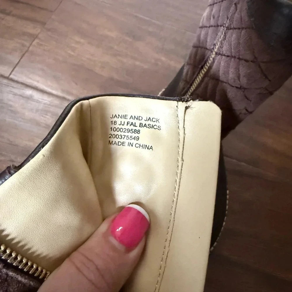 Janie and Jack Quilted Leather Brown Boots-Size 5